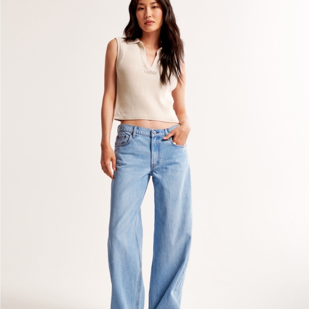 Abercrombie & Fitch Low Rise Ultra Loose Jean Light - 31 Short